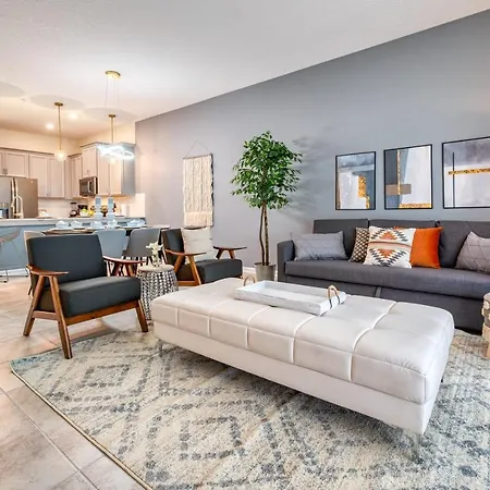 Super Spacious Apt In Champions Gate